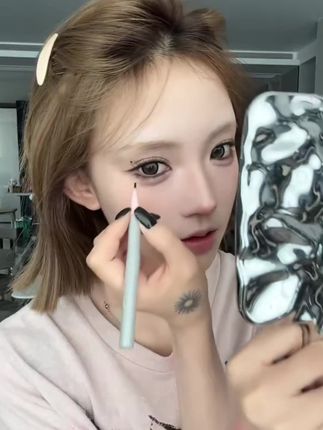 求求了!姐妹们都给我试试点痣!#化妆技巧 #痣 #妆容分享