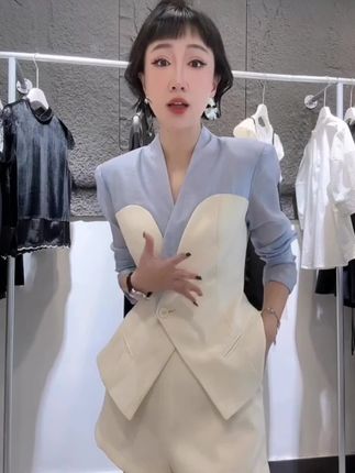 #套装 #高级感穿搭 #时尚穿搭 #气质穿搭 #简约穿搭