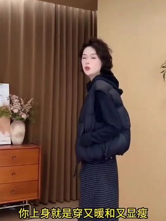 韩系简约风纯色棉服马甲女秋冬新款时髦慵懒设计显瘦大码##棉衣棉服 #棉背心马甲 心