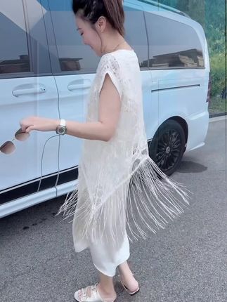 法式夏季温柔圆领短袖连衣裙设计感流苏气质连衣裙#夏季穿搭 #减龄气质 #谁穿谁漂亮