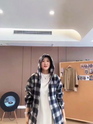 热巴大连帽格衬衫#衬衫#衬衫控#时尚穿搭#气质穿搭