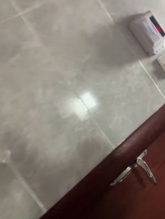 我想过 救你 可是你逐渐涣散的眼神告诉我,你即将离去 #威龙 #三角洲 #私设