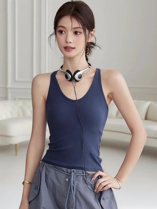 内搭外穿都好看#这样穿太好看了 #瑜伽服#气质穿搭 #纯欲天花板 #运动女孩