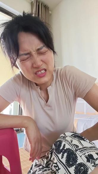嘘寒问暖不如来笔巨款…… #搞笑视频 #幽默段子 #对口型飙演技