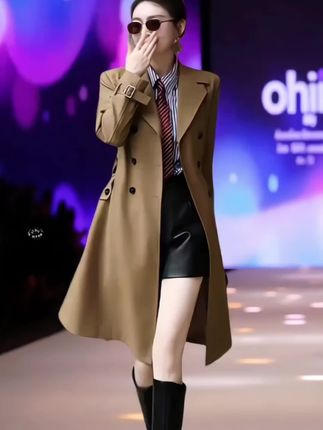 #早秋不费力显贵穿搭 #高级感穿搭 #风衣穿搭 #优雅气质 #风衣