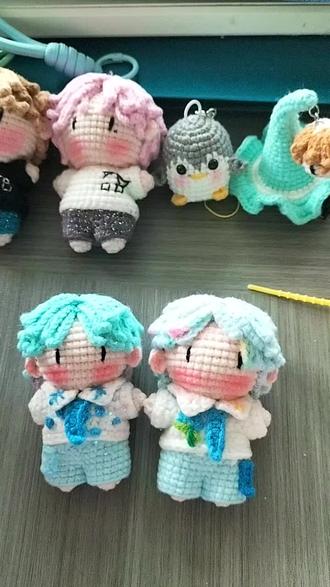 #针织玩偶 #钩针人偶娃娃 #钩针教程 第一次录教程,不是很会弄,有不明白的地方大家可以问我哦!#云熠专属话题 #小星河