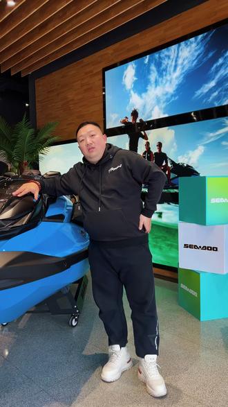 水上超跑到底啥概念! 路上超跑间的多了!水上超跑见过没?
#摩托车
#水上运动
#极限运动
#摩托艇
#摩托艇水上运动