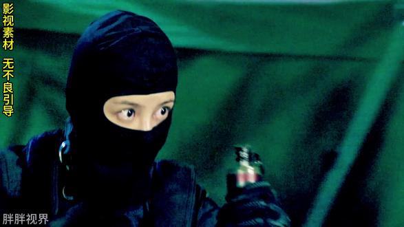 色字头上一把刀!武警遇美人计全军覆没 #利刃出击 #因为一个片段看了整部剧 #好剧推荐 #军旅剧