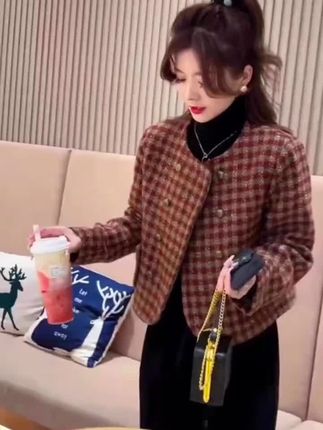 小香风格子短款外套女春秋季新款小个子洋气休闲百搭夹克上衣