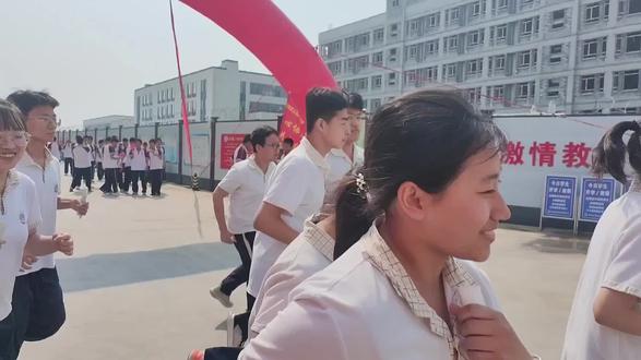 @乐陵二中
#高考壮行:高考加油,二中必胜!