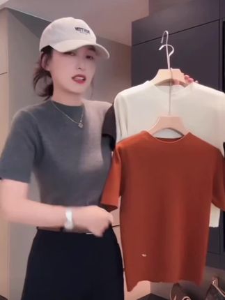 2025韩系气质百搭时尚显瘦小衫女百搭小立领中袖针织衫打底#针织衫 #春秋新款 #时尚穿搭