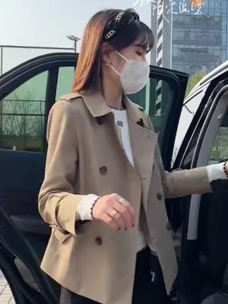 每个女人必备的风衣外套#风衣 #风衣穿搭 #谁穿都好看 #@巨量千川