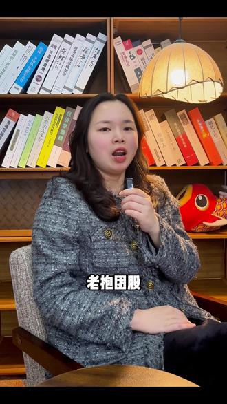 当下市场环境就是:宏观压估值、盘面快轮动、消息多扰动。操作上依旧以稳为主,守好逻辑、管住手、不赌消息,耐心等方向明朗再加大动作也不迟。#行业逻辑 #机构 #行情分析 #股民交流 #财经知识