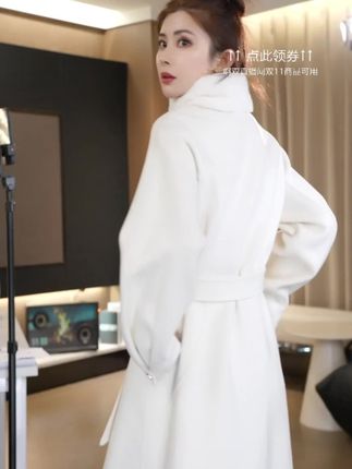 冬天有它就可以过冬了,高端大气上档次,时尚百搭#高级感穿搭 #秋冬穿搭 #高端大气 #强烈推荐