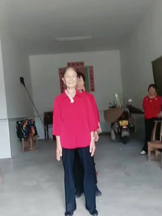 姐姐随手拍抖音一起开心,不是专业的,感谢兄弟姐妹们支持