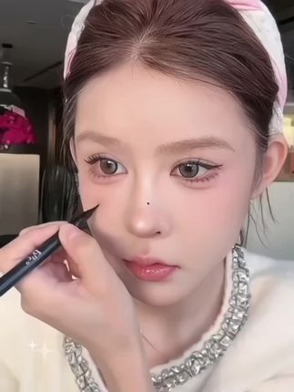 原来点痣真的可以给颜值加分呀#点痣笔 #点痣 #美妆 #变美小技巧 #新手化妆教程