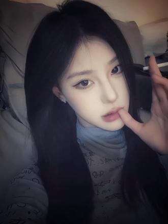 你总是权衡利弊 害怕失去所有 唯独不害怕失去我