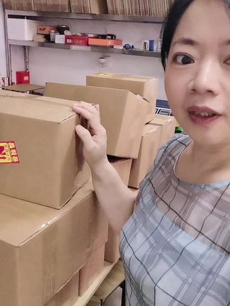 平常拍两罐装的占多数,暑假双职工家庭都要上班的,孩子在家自己做饭的家里可以备些,开盖即食很方便,孩子们也很喜欢这个口味,去年暑假很多家长也是这么拍的#好货推荐 #酒糟鱼#下饭神器
