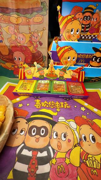 让我看看是谁还没吃上#麦当劳 #麦当劳优惠团购 #星星人 #麦当劳新品