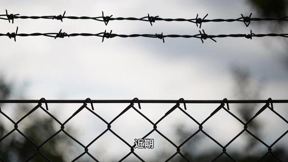 寄信总被退回看守所?问题出在哪? 近期,不少家属在给看守所里的亲人寄信时,频繁遭遇信件被退回的困扰,而别人寄的信却能顺利签收,这究竟是哪里出了问题?本文将为你一一揭秘看守所寄信的“避坑指南”,助你让信件顺利送达亲人手中。#亲情通信 #亲情通信在线寄信 #亲情通信公众号在线寄信