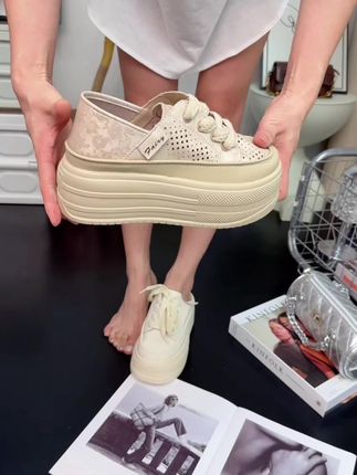 #两穿鞋子 #舒适百搭