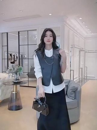 pu皮马甲女短款2025春秋新款韩系穿搭机车服无袖背心马夹外套上衣
