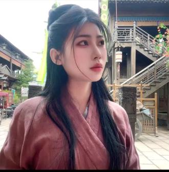 #林予岚lyl #演员林予岚lyl#新人演员林予岚
年少时候虔诚发过的誓
@林予岚