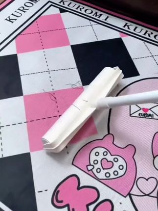 家里养宠物、经常掉头发的姐妹一定要入手这款#粘毛器、加长加宽手柄轻松处理灰尘毛发#粘毛器可撕式滚筒 #清洁神器