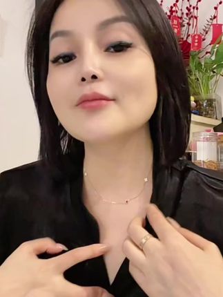 ae 钛钢项链 轻奢四叶草气质坠链百搭项链高级感四叶草不掉色首饰 #好物推荐 #项链 #钛钢项链 #自留款
