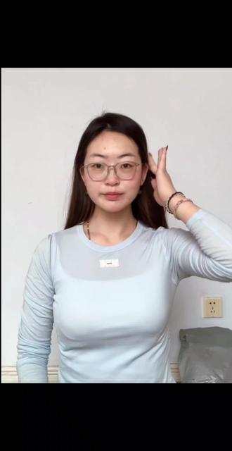 跟着露思买肯定没错 @赵露思 #赵露思 #olly代言人赵露思 #olly女性复合维生素