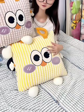 可爱卡通牛奶绒抱枕被子两用加厚多功能二合一折叠汽车载沙发午睡#卡通抱枕被子两用 #多功能抱枕二合一 #车载抱枕被子两用 #可爱卡通抱枕被子