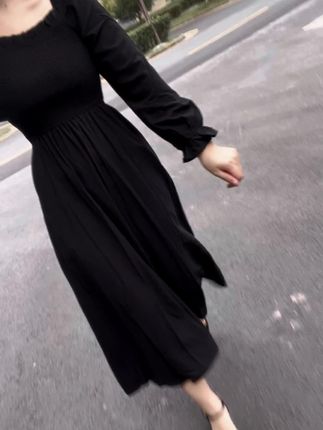 一段体面的告别,并非源于想明白了,而是看清了对方的真实态度,守住了自己在这段关系中的尊严底线。#早秋穿搭 #穿搭 #优雅气质 #连衣裙#显瘦