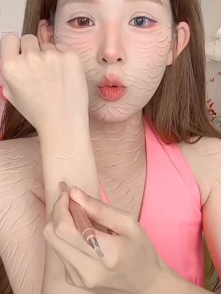 一画一拉2秒轻松get妈生感卧蚕,双头卧蚕笔是手残党的福音#新手化妆教程 #强烈推荐 #女生必备 #平价好物分享 #懒人必备