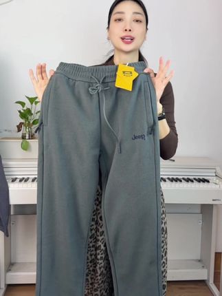 【含羊毛】Jeep/吉普男女同款秋冬加绒加厚保暖直筒卫裤百搭休闲裤#裤子穿搭 #百搭神裤 #加绒保暖 #加绒裤子 #保暖裤