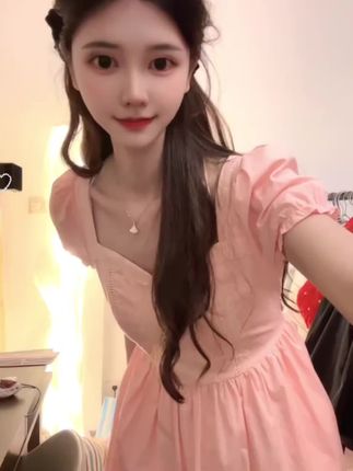 #温柔风穿搭 #粉色控 #高级感穿搭 #收腰显瘦 #今天穿什么
