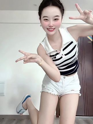 你不喜欢的 我都不改#辣妈穿搭 #ootd穿搭 #早秋穿搭
