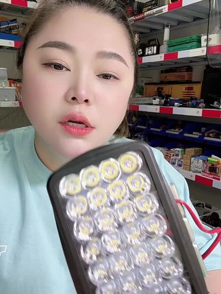 #36珠LED爆亮车灯 #拍一发二 #汽车农用车大灯改装 #汽车维修 #好物推荐🔥 9米拍一发二