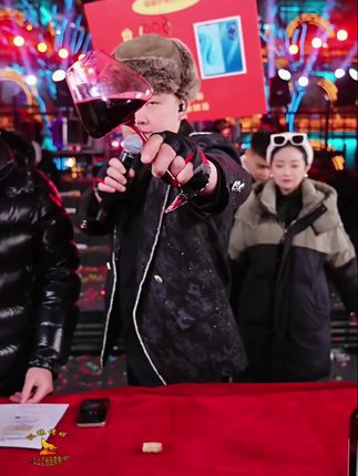 进口红酒组合#演出现场 #快来围观 #木森大舞台