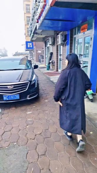 今日凯迪拉克XTS安排手机控车,门带不带钥匙都无所谓了 ,手机你总会带吧#手机智能车钥匙