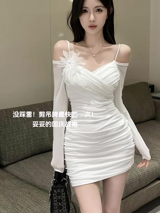 没踩雷!剪吊牌最快的一次!穿上妥妥国庆战袍,艾特好闺闺一起穿,国庆猛猛出大片#高级感穿搭 #辣妹穿搭 #女人味穿搭 #辣妹风穿搭 #气质仙女裙穿搭