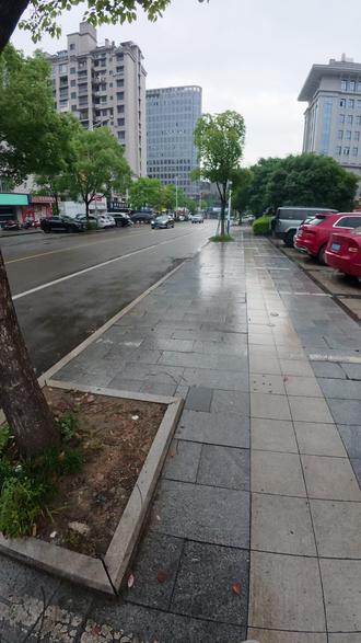 挑战 帮龙泉100个商家免费拍视频 成片@黄毛特色全牛馆 #挑战 #美食探店 #创业故事 #短视频编导 #个人ip打造