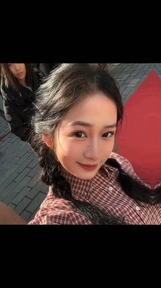 #黄欣蕾 姐姐好美@欣欣Xinn.