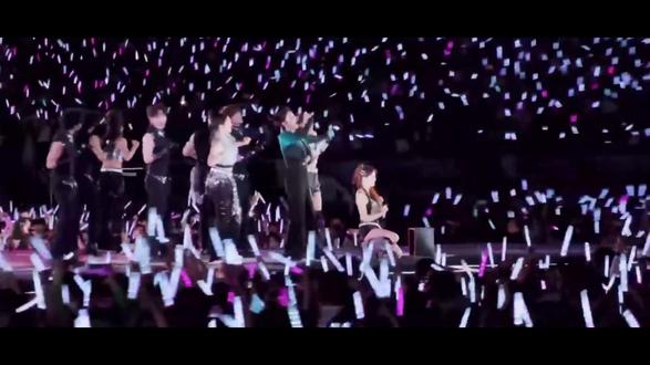 为了凤凰传奇发展卖房的人 原来是玲花啊 老师也没人说我家孩子为了组合发展把自己买的房卖掉了啊
#玲花#杨魏玲花#凤凰传奇#凤凰传奇玲花