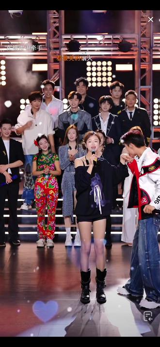 甜蜜互动 #昊文生活号🍊 #蜜桃🍑ᵐᵗ (星城) #甜蜜暴击 #精彩瞬间