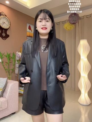 #皮衣外套 #皮衣穿搭 #大码女装 #微胖测评 #时尚穿搭