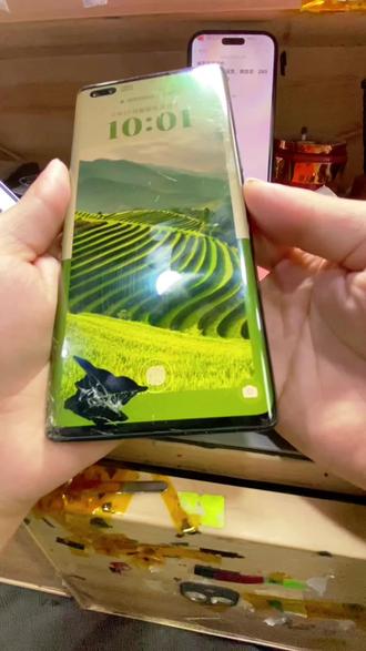 荣耀50Pro更换屏幕总成#很慧修 #兰州专业手机维修 #亨科通讯#很慧修屏幕维修
