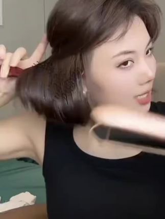 AUX/奥克斯直板夹水润负离子夹板造型男卷直两用不伤发神器蓬松夹#直板夹 #卷发棒 #发型打理 #发型设计 #拉直 @DOU+好生意 @DOU+小助手