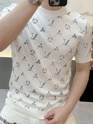 #阳光帅气 #品质男装 #休闲百搭 #面料柔软舒适 @抖音小助手 @巨量千川