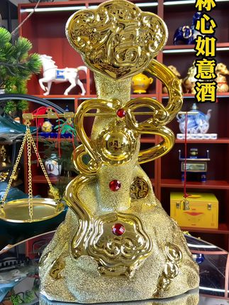 #摆件酒 #好酒推荐 #送礼佳品 #白酒送礼推荐 #收藏摆柜酒