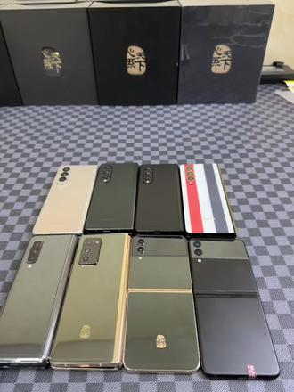 快@出你最好的兄弟给你俩安排台三星的折叠屏吧,没事一起撸个铲子#三星折叠手机 #w23心系天下 #精品二手手机 #金铲铲之战